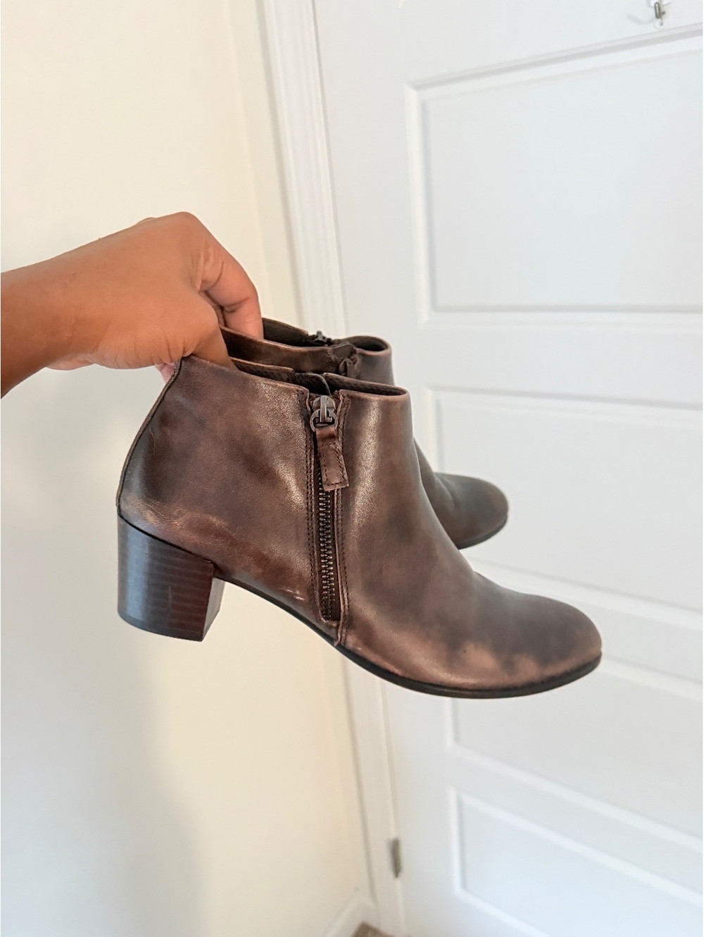ECCO Brown Leather Ankle Booties Women’s US 10/ EU 41Side Zip Block Heel